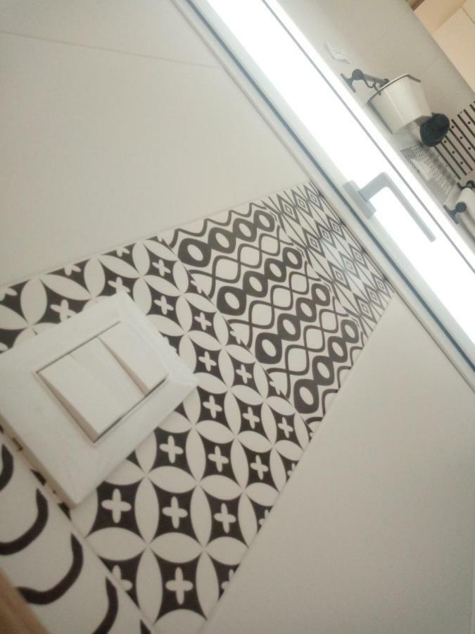 Officina Urban Sleep Panzió San Benedetto del Tronto Kültér fotó